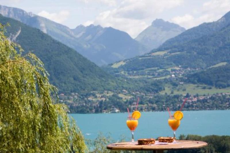 Village Club Les Balcons Du Lac D'Annecy - Neaclub Sévrier Exterior foto